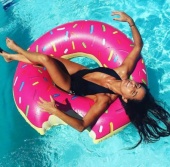 Надувной круг Пончик 120см